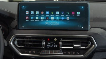 Ochronne szkło Pixsel na monitor BMW X3 - 13.7“ 2022 - 2024 (G01)