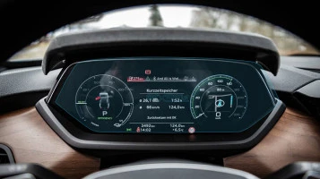 Захисне скло Pixsel на панель приладів AUDI E-TRON GT - 14.4“ 2021 - 2024