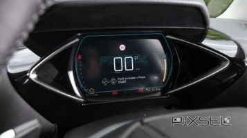 Захисне скло Pixsel на панель приладів DS 3 - 6.7“ 2019 - 2022