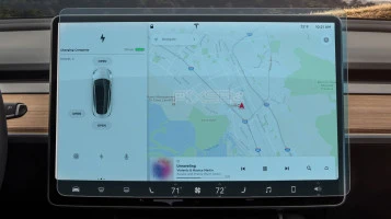 Захисне скло Pixsel на монітор TESLA MODEL 3 - 16.4“ 2017 - 2022