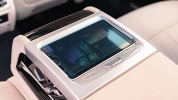 Захисне скло Pixsel на планшет BMW 7 - 8.2“ 2019 - 2022 (G11, G12)