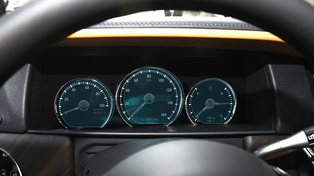 Protective glass Pixsel for dashboard ROLLS ROYCE CULLINAN - 11“ 2018 - 2024