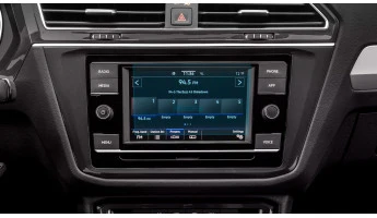 Захисне скло Pixsel на монітор VOLKSWAGEN TIGUAN - 6.5“ 2017 - 2018