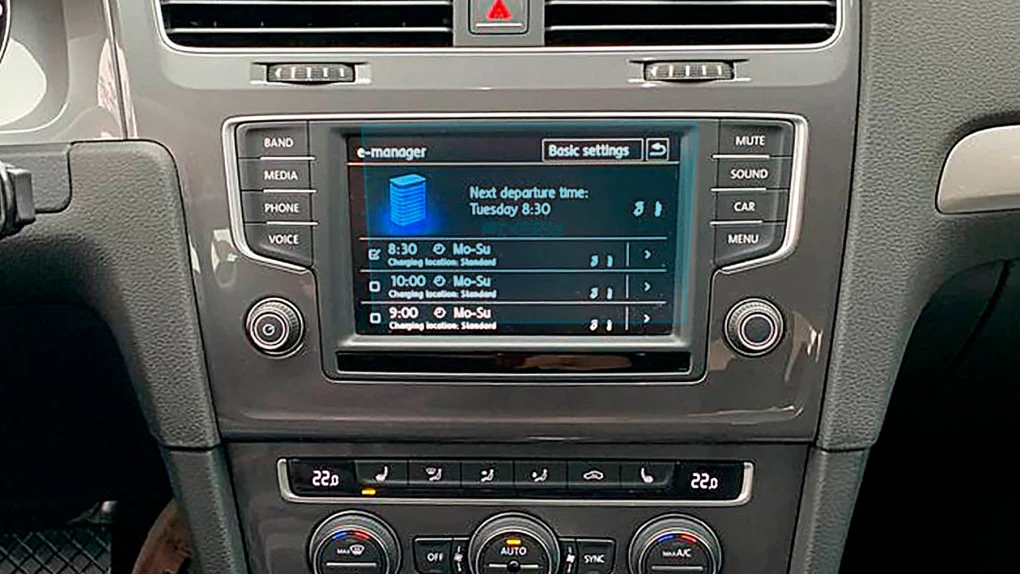 Захисне скло Pixsel на монітор VOLKSWAGEN E-GOLF - 6.5“ 2014 - 2016