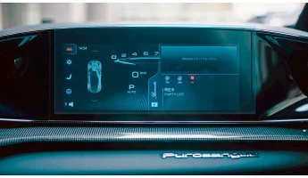 Захисне скло Pixsel на монітор FERRARI PUROSANGUE - 11.9“ 2023 -