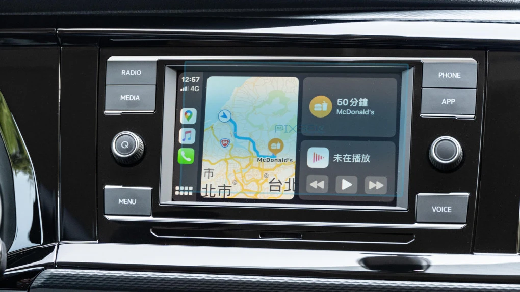 Захисне скло Pixsel на монітор VOLKSWAGEN CARAVELLE - 6.5“ 2020 - 2024