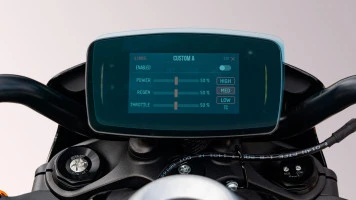 Захисне скло Pixsel на спідометр мотоцикла LIVEWIRE 2022 ONE 7.5“