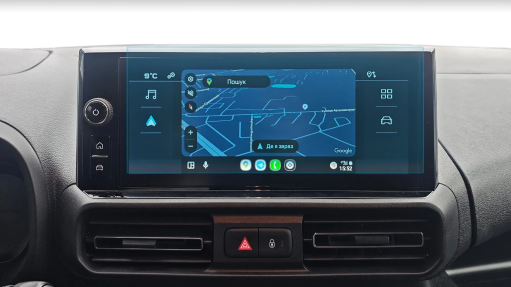 Ochronne szkło Pixsel na monitor FIAT DOBLO - 11.1“ 2024 -