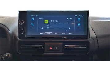 Protective glass Pixsel for monitor TOYOTA PROACE CITY / CITY VERSO - 11.1“ 2024 - Protective glass Pixsel for monitor TOYOTA PROACE CITY / CITY VERSO - 11.1“ 2024 -