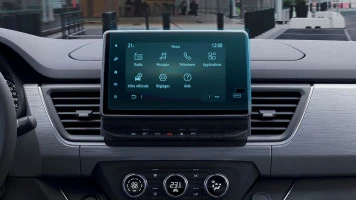 Ochronne szkło Pixsel na monitor RENAULT TRAFIC - 11.3“ 2020 -